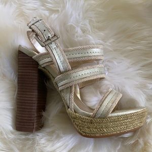 Strappy Metalic Sandal